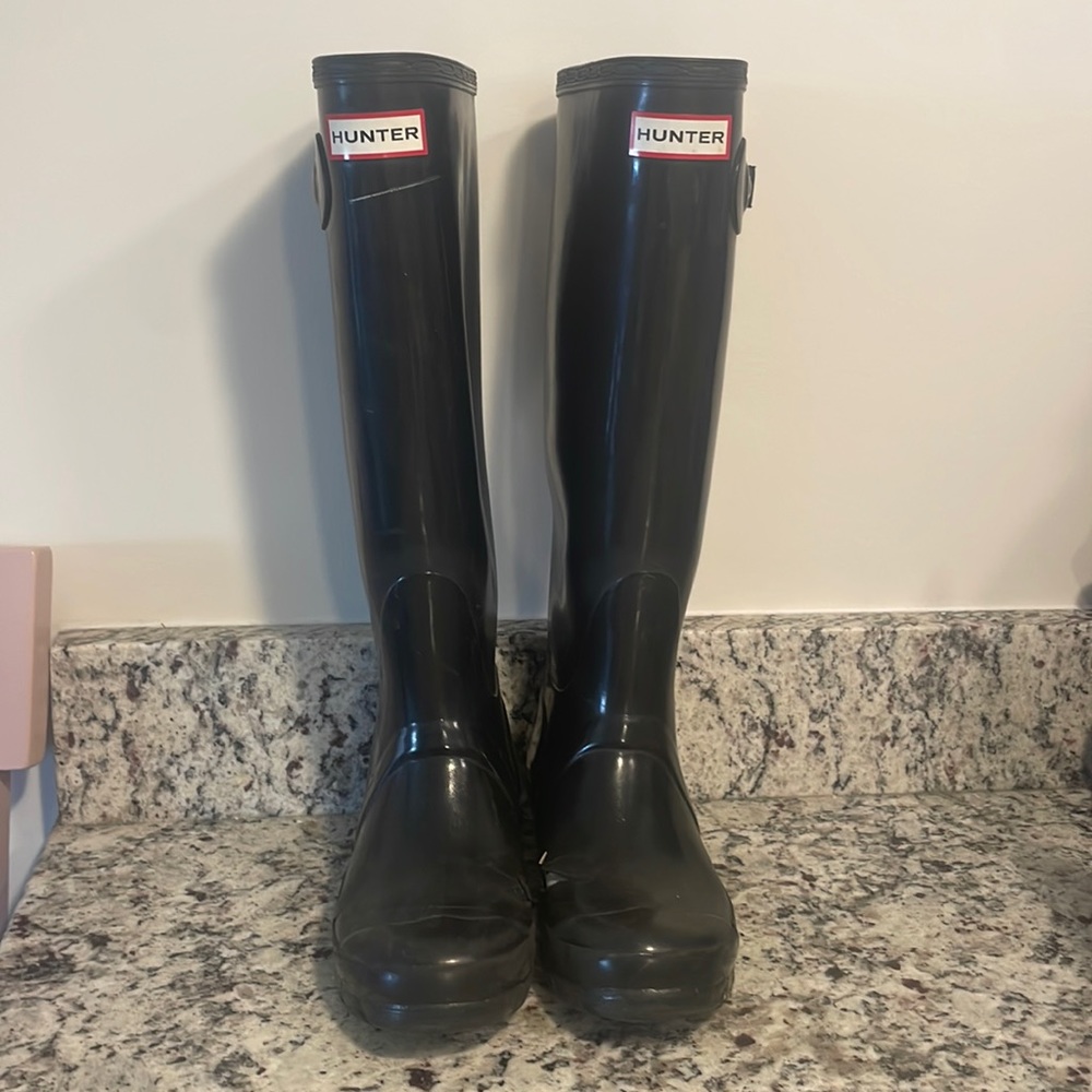 !Hunter rain boots!